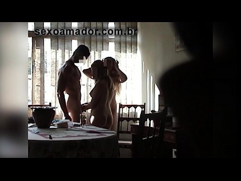 ❤️ Seksvriende nooi 'n reuse man en 'n drietal saam met hom ❤ Fokvideo op af.josporn-com.ru ❤